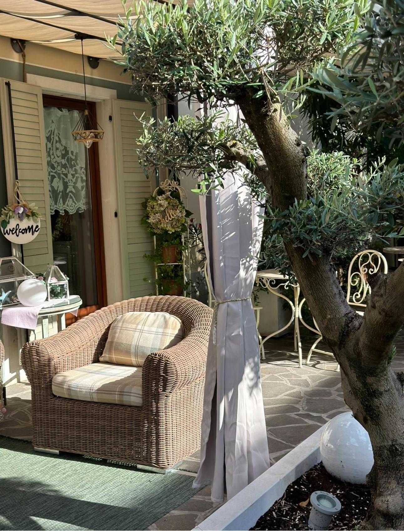 B&B Sul Garda 카스텔누보델가다 외부 사진